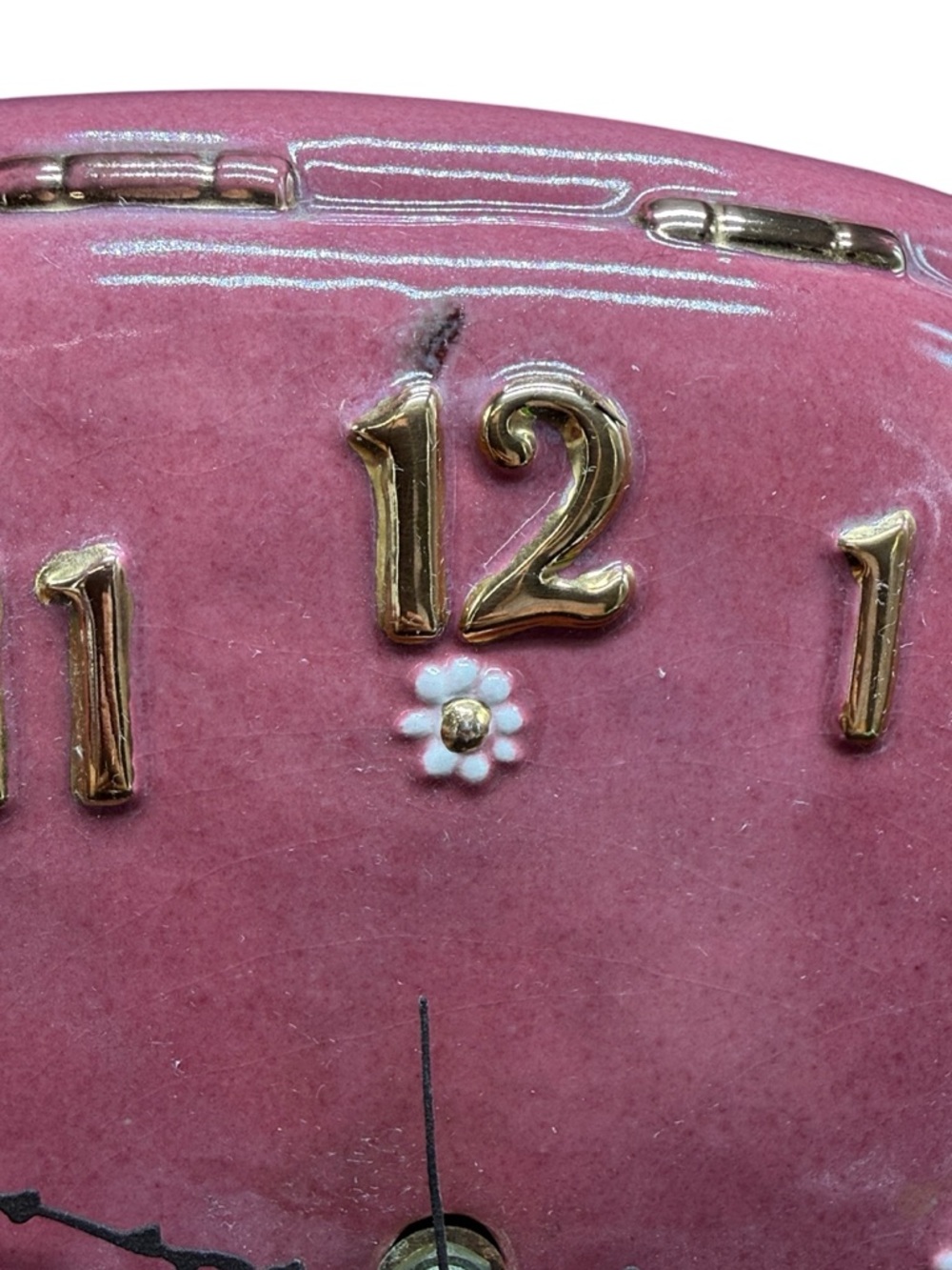 Vintage Pink Ceramic Wall Clock Gold Numbers Floral Retro Kitsch Quartz Works - Picture 8 of 9